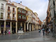 El Plan del Gobierno contempla ayudas para la mejora de centros urbanos y cascos históricos